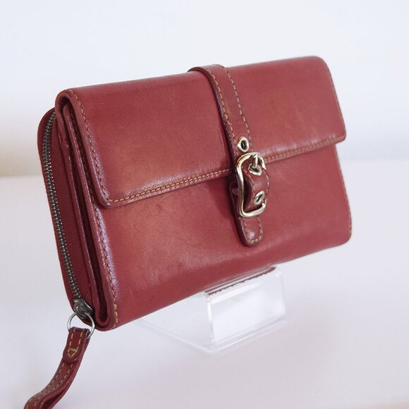 Coach Vintage Hamptons Red Leather Large Trifold Wallet with Buckle - Picture 4 of 15